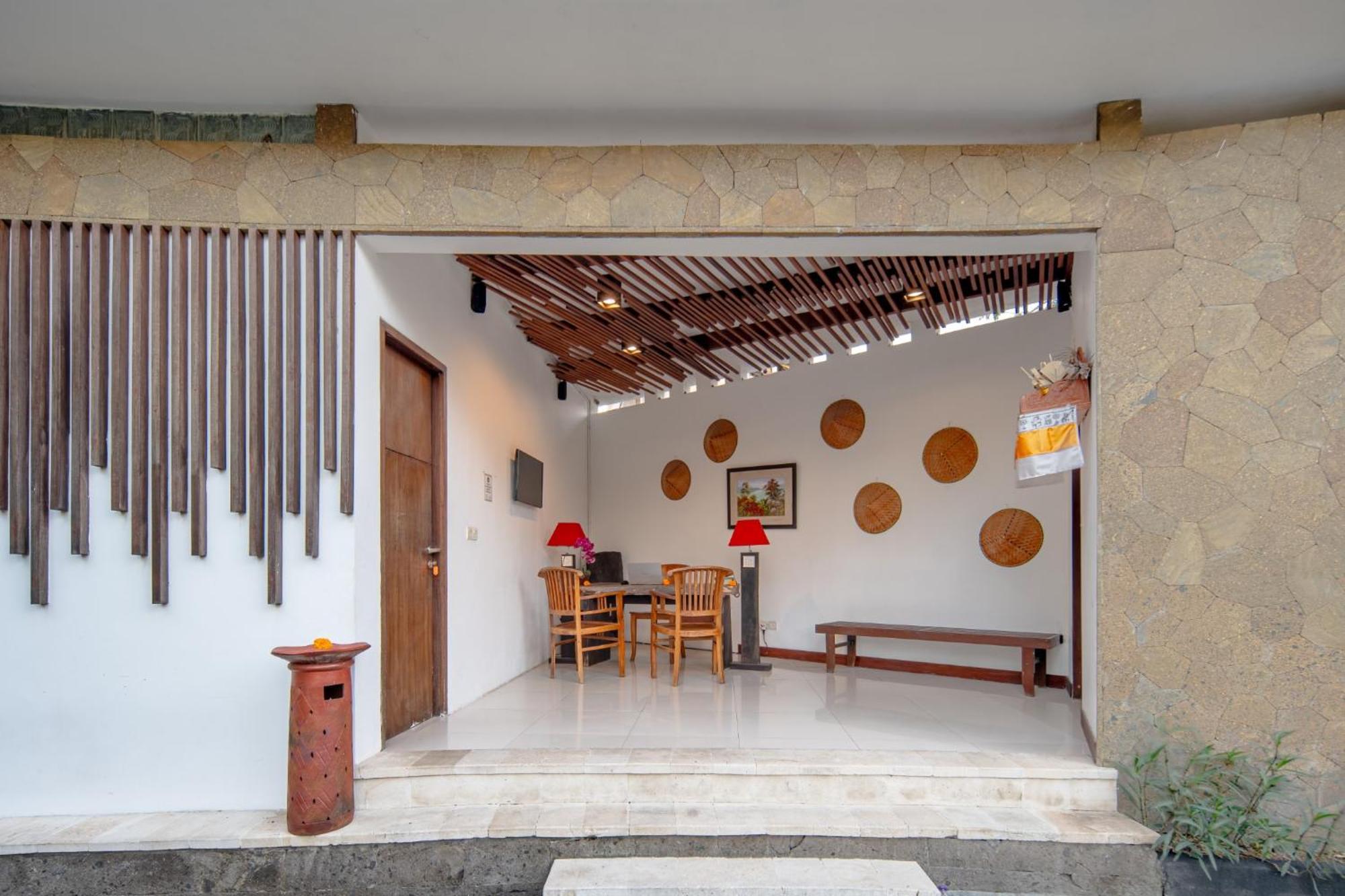 Canggu Circle Villa By Ini Vie Hospitality Exteriör bild