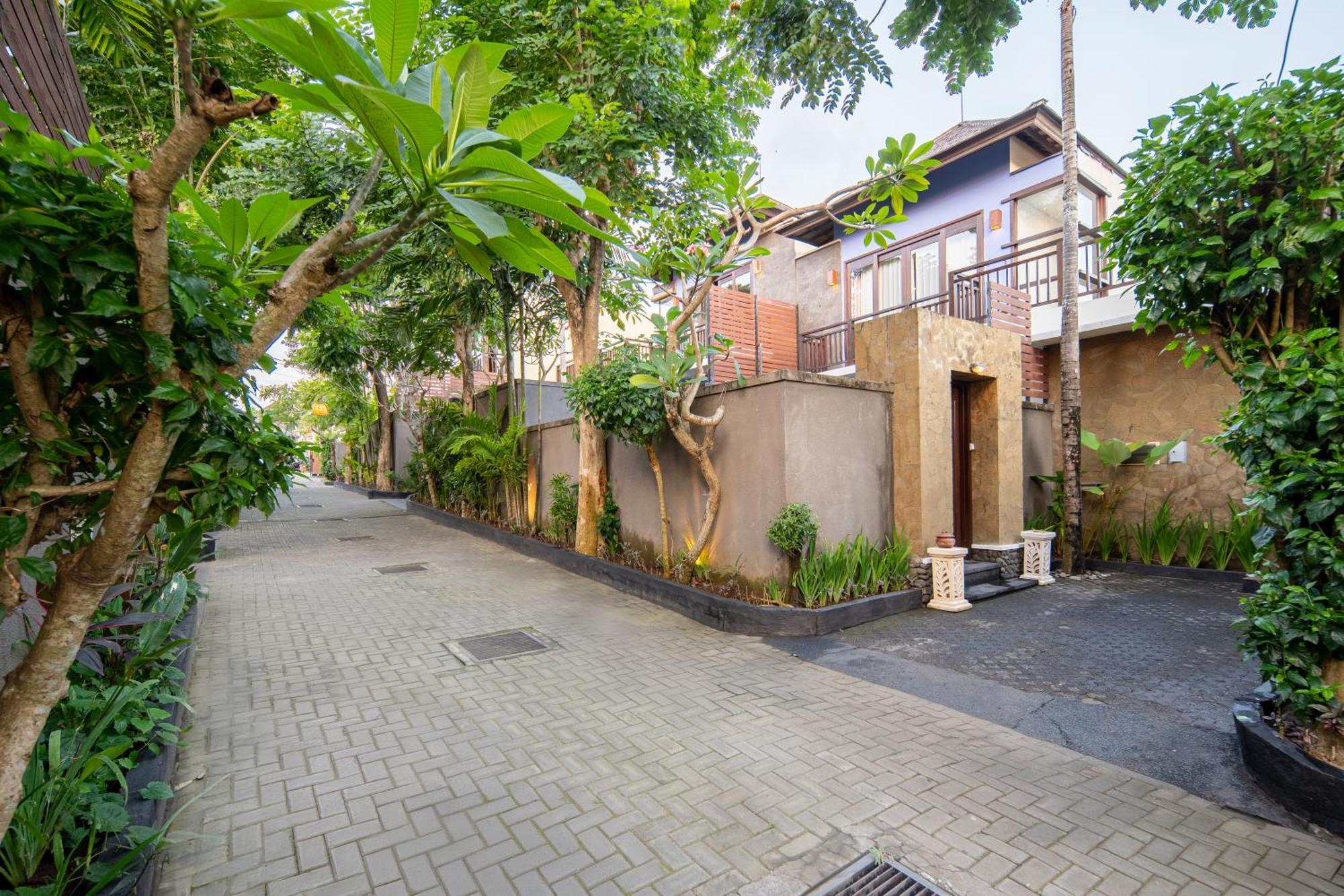 Canggu Circle Villa By Ini Vie Hospitality Exteriör bild