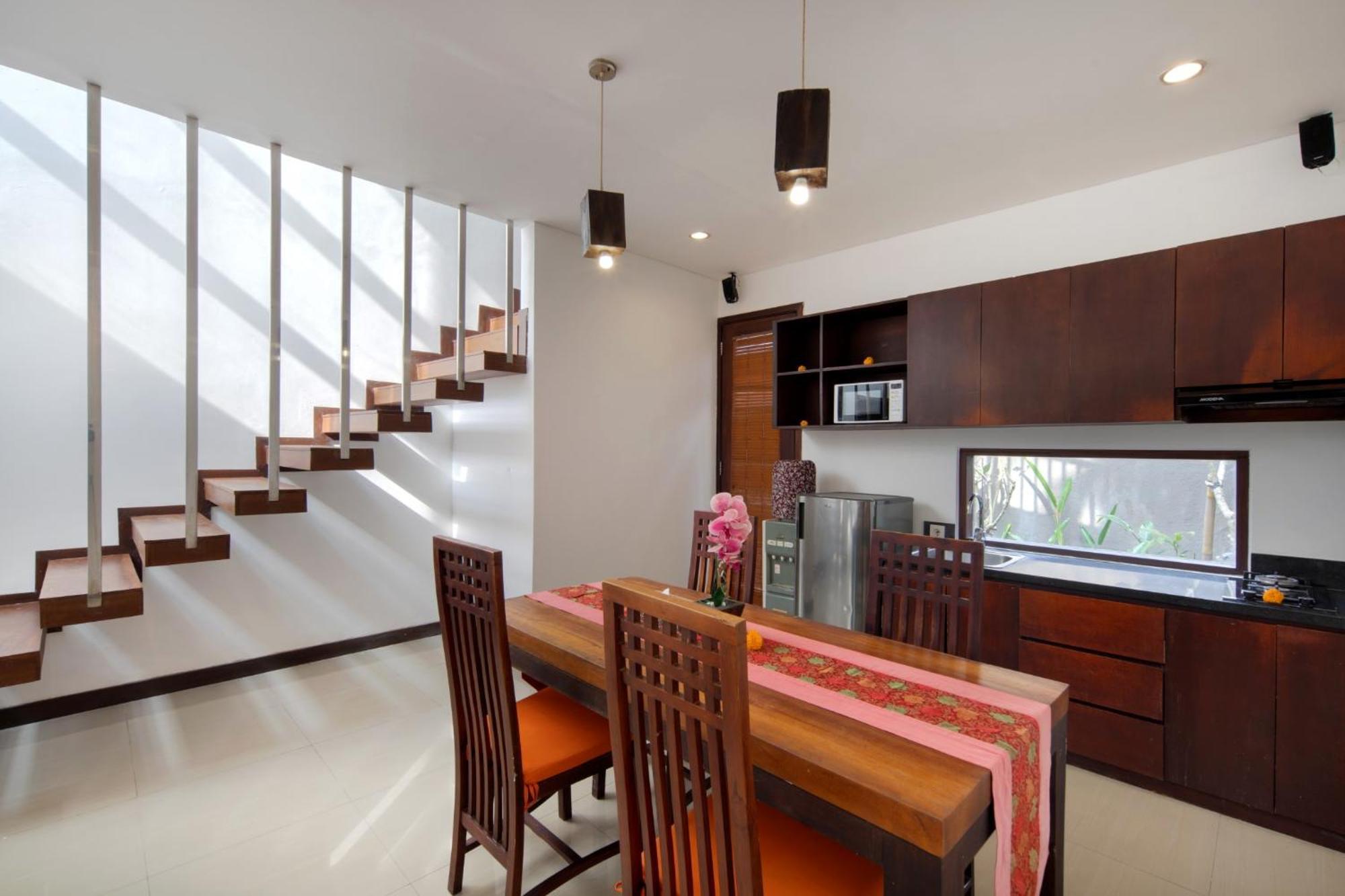 Canggu Circle Villa By Ini Vie Hospitality Exteriör bild