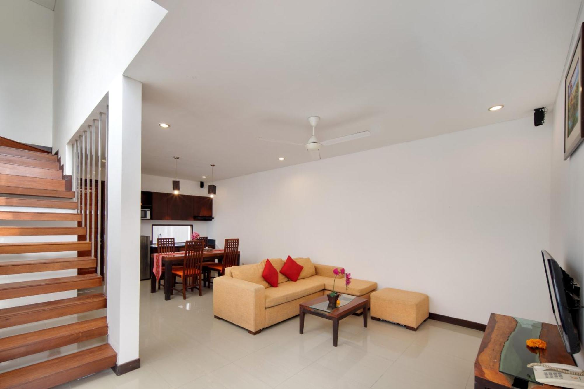 Canggu Circle Villa By Ini Vie Hospitality Exteriör bild