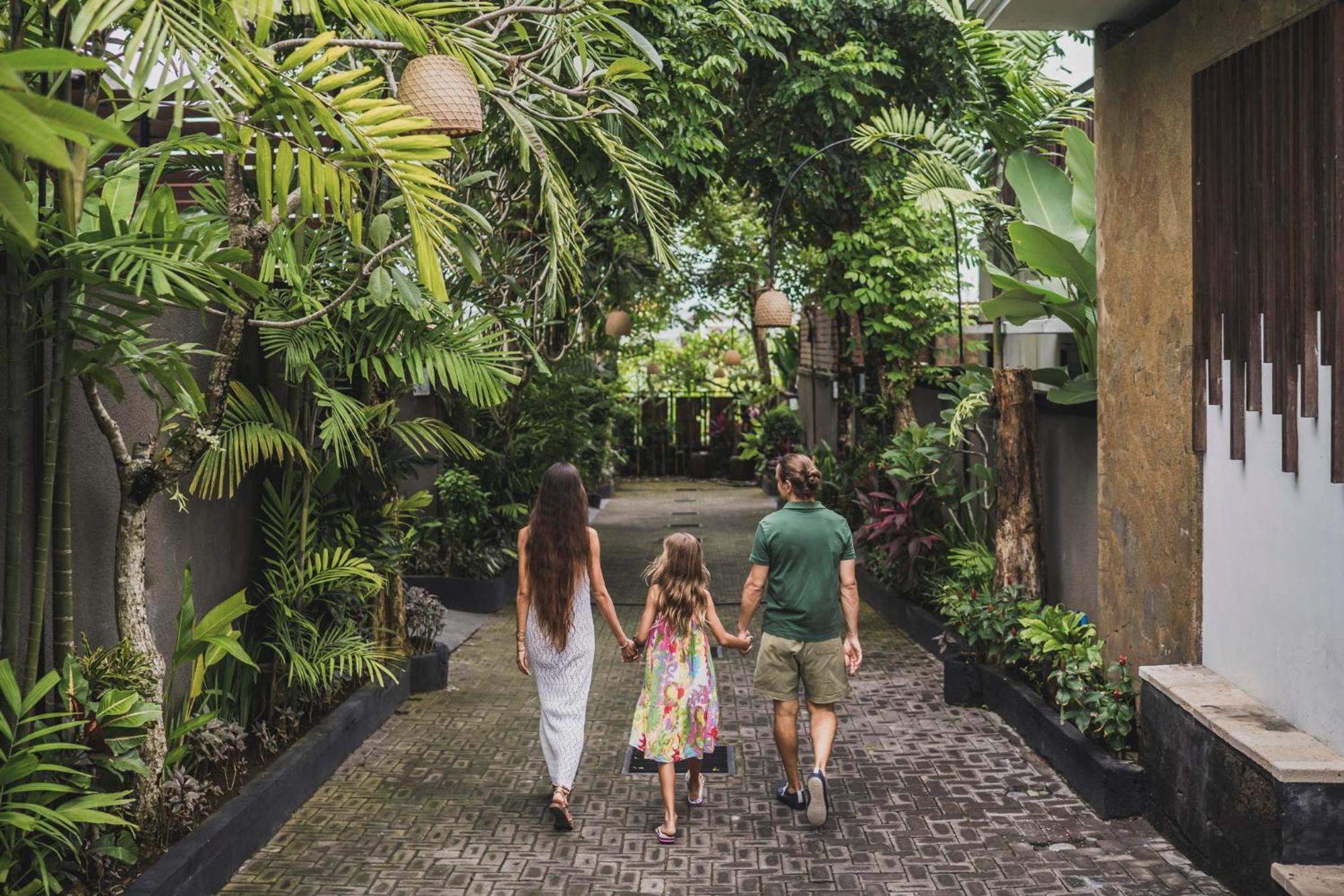 Canggu Circle Villa By Ini Vie Hospitality Exteriör bild