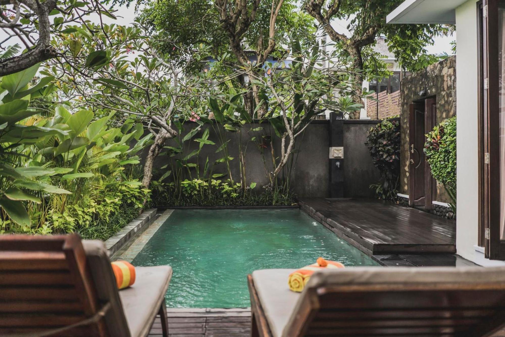 Canggu Circle Villa By Ini Vie Hospitality Exteriör bild